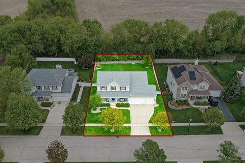 Tiny photo for 3328 Chase Lane, Elgin, IL 60124 (MLS # 12635389)