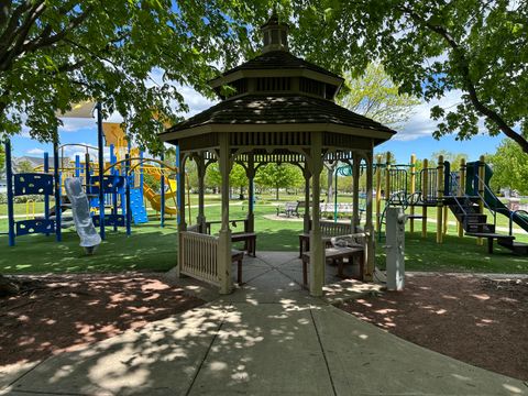 Tiny photo for 1013 Club Lake Drive, Antioch, IL 60002 (MLS # 12649186)