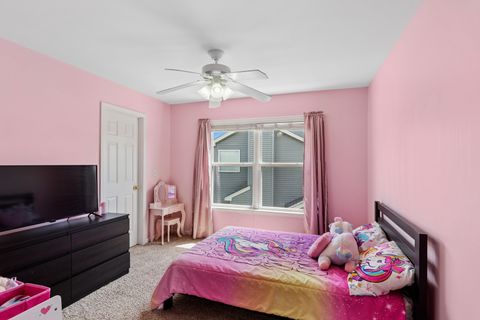 Tiny photo for 1013 Club Lake Drive, Antioch, IL 60002 (MLS # 12649186)