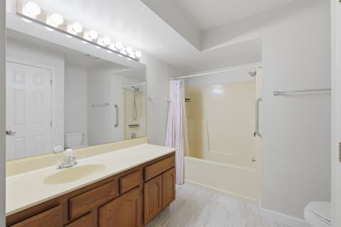 Tiny photo for 1729 Pebble Beach Court, Hoffman Estates, IL 60169 (MLS # 12733310)