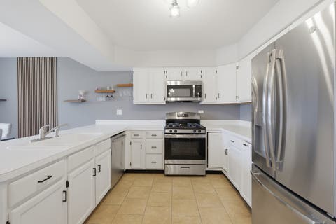 Tiny photo for 1729 Pebble Beach Court, Hoffman Estates, IL 60169 (MLS # 12733310)