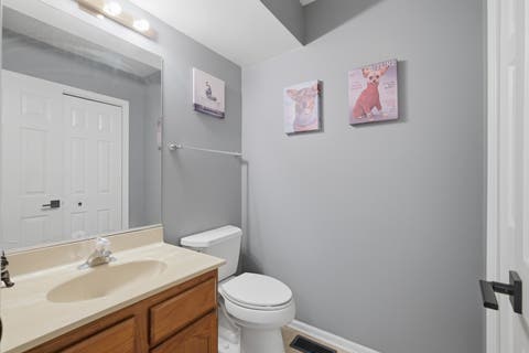 Tiny photo for 1729 Pebble Beach Court, Hoffman Estates, IL 60169 (MLS # 12733310)