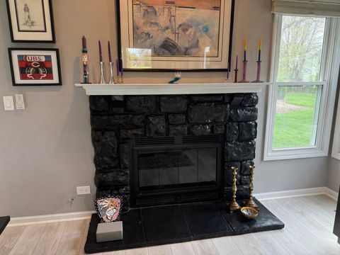 Tiny photo for 43 Willow Parkway, Buffalo Grove, IL 60089 (MLS # 12628676)