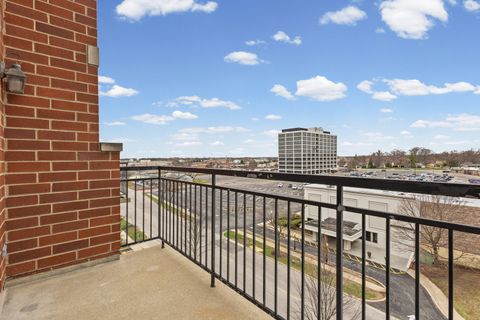 Tiny photo for Palatine, IL 60074 (MLS # 12619997)