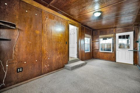 Tiny photo for 610 Scott Street, Bloomington, IL 61701 (MLS # 12514496)