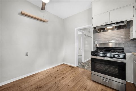 Tiny photo for 610 Scott Street, Bloomington, IL 61701 (MLS # 12514496)