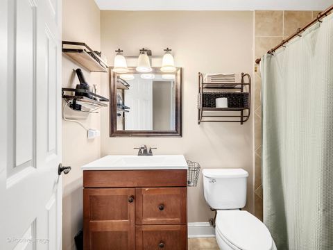 Tiny photo for 350 Shawnee Drive, Carol Stream, IL 60188 (MLS # 12600252)