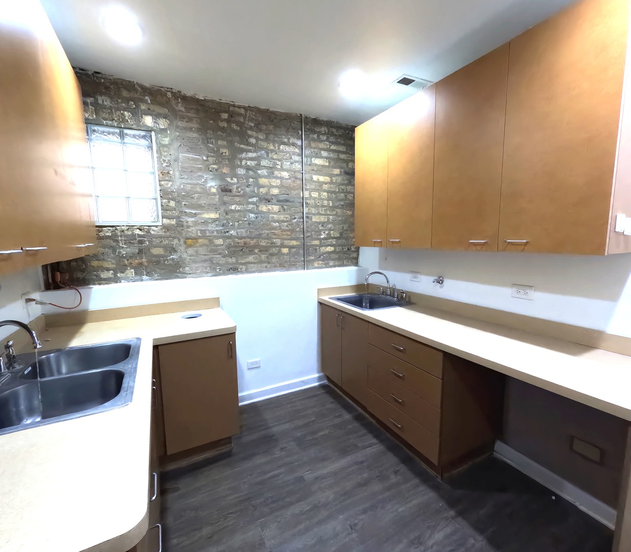 1719 W 18th Street