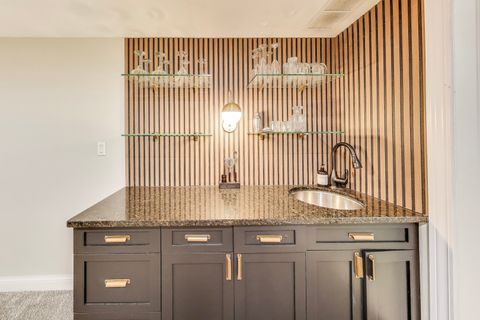 Tiny photo for 2047 N Honore Street, Chicago, IL 60614 (MLS # 12472886)