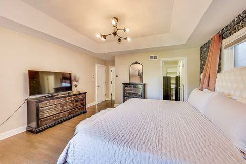 Tiny photo for 2047 N Honore Street, Chicago, IL 60614 (MLS # 12472886)