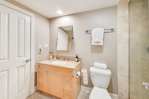 Tiny photo for 2047 N Honore Street, Chicago, IL 60614 (MLS # 12472886)