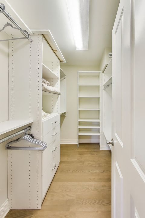 Tiny photo for 2047 N Honore Street, Chicago, IL 60614 (MLS # 12472886)