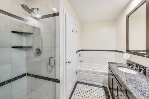 Tiny photo for 2047 N Honore Street, Chicago, IL 60614 (MLS # 12472886)