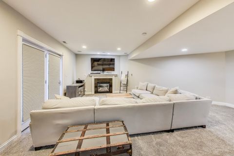 Tiny photo for 2047 N Honore Street, Chicago, IL 60614 (MLS # 12472886)