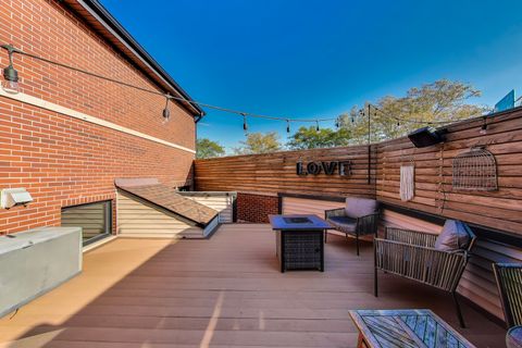 Tiny photo for 2047 N Honore Street, Chicago, IL 60614 (MLS # 12472886)