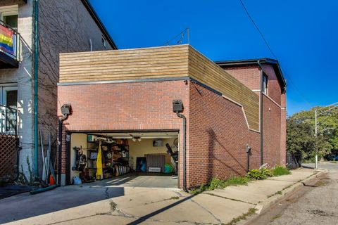 Tiny photo for 2047 N Honore Street, Chicago, IL 60614 (MLS # 12472886)