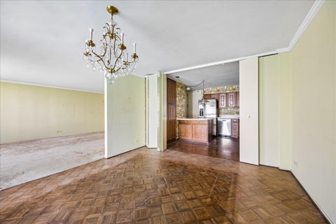 Tiny photo for 1500 Sheridan Road #8L, Wilmette, IL 60091 (MLS # 12793932)