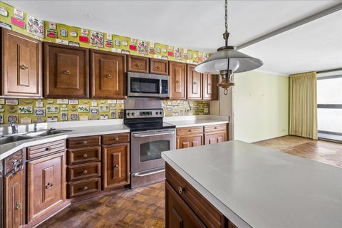 Tiny photo for 1500 Sheridan Road #8L, Wilmette, IL 60091 (MLS # 12793932)