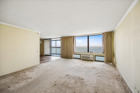 Tiny photo for 1500 Sheridan Road #8L, Wilmette, IL 60091 (MLS # 12793932)