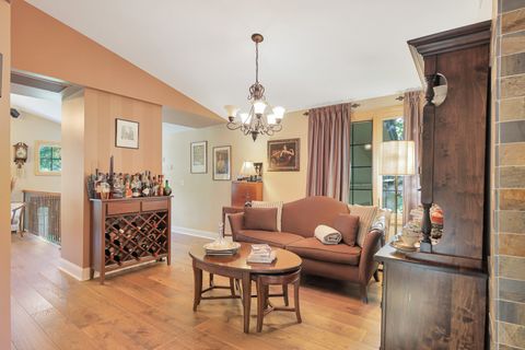 Tiny photo for 236 Monument Avenue, Barrington, IL 60010 (MLS # 12489955)