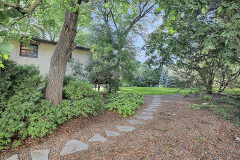 Tiny photo for 236 Monument Avenue, Barrington, IL 60010 (MLS # 12489955)