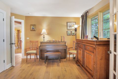 Tiny photo for 236 Monument Avenue, Barrington, IL 60010 (MLS # 12489955)