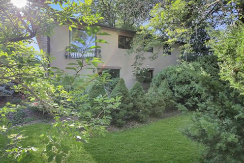 Tiny photo for 236 Monument Avenue, Barrington, IL 60010 (MLS # 12489955)