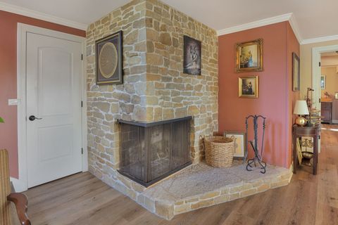 Tiny photo for 236 Monument Avenue, Barrington, IL 60010 (MLS # 12489955)