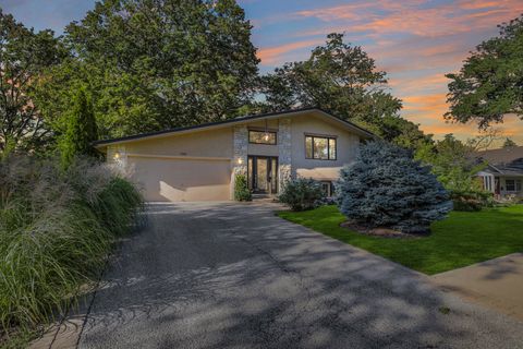 Tiny photo for 236 Monument Avenue, Barrington, IL 60010 (MLS # 12489955)