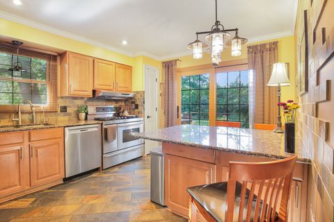 Tiny photo for 236 Monument Avenue, Barrington, IL 60010 (MLS # 12489955)