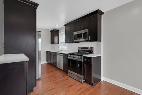 Tiny photo for 343 Frederick Avenue, Bellwood, IL 60104 (MLS # 12612298)