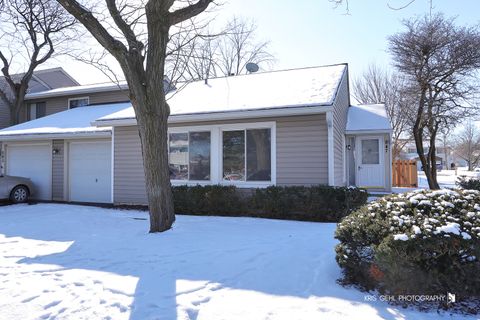 A home in Carol Stream