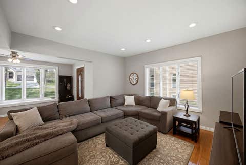 Tiny photo for 5417 Blodgett Avenue, Downers Grove, IL 60515 (MLS # 12654820)