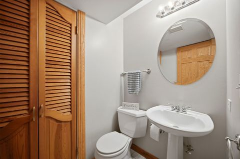 Tiny photo for 5417 Blodgett Avenue, Downers Grove, IL 60515 (MLS # 12654820)