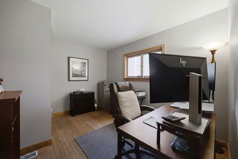 Tiny photo for 5417 Blodgett Avenue, Downers Grove, IL 60515 (MLS # 12654820)