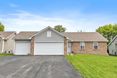 Photo of 7081 Mullinshire Way, Machesney Park, IL 61115 (MLS # 12635874)