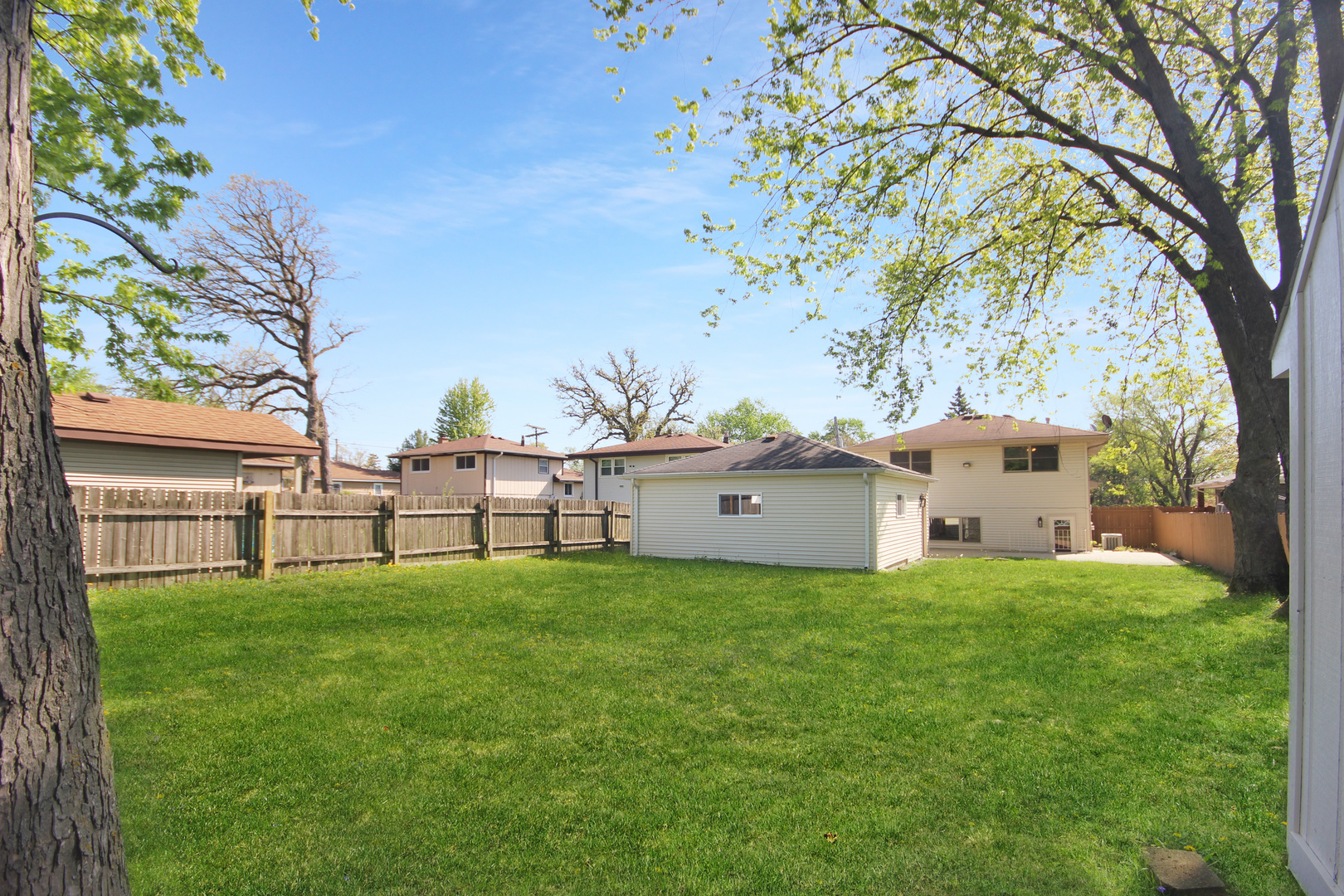 15842 Lavergne Avenue