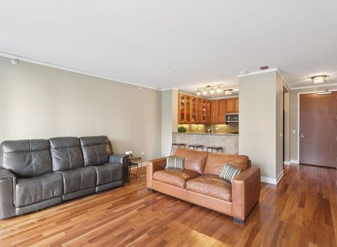 Tiny photo for 201 N WESTSHORE Drive #1305, Chicago, IL 60601 (MLS # 12476541)
