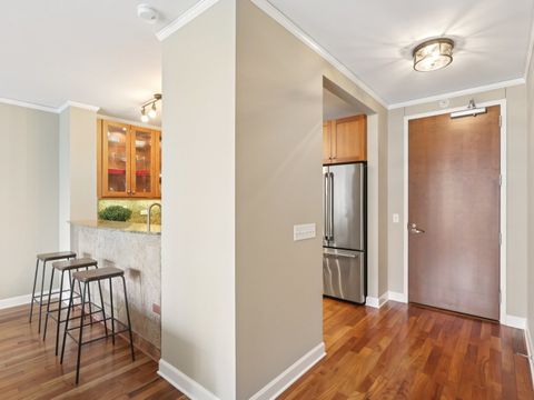 Tiny photo for 201 N WESTSHORE Drive #1305, Chicago, IL 60601 (MLS # 12476541)