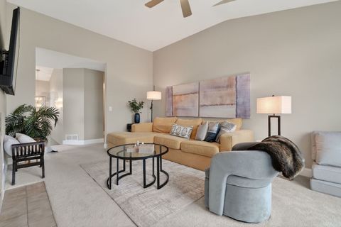 Tiny photo for 962 Shoreline Road #898, Lake Barrington, IL 60010 (MLS # 12609926)