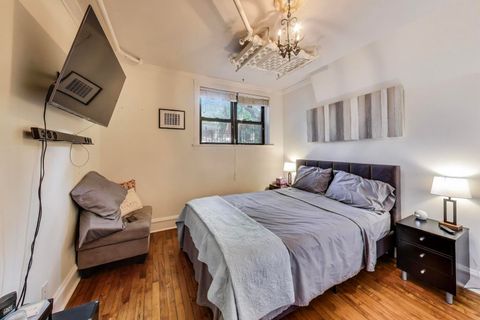 Tiny photo for 1457 W Rosemont Avenue #G, Chicago, IL 60660 (MLS # 12457052)