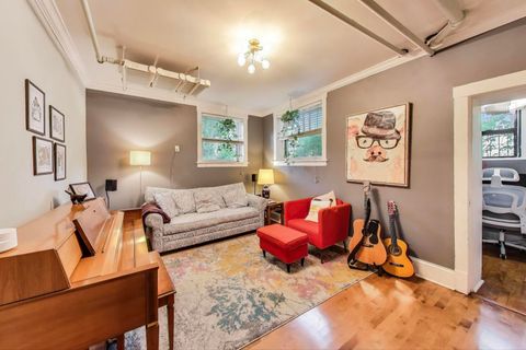 Tiny photo for 1457 W Rosemont Avenue #G, Chicago, IL 60660 (MLS # 12457052)