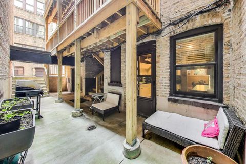 Tiny photo for 1457 W Rosemont Avenue #G, Chicago, IL 60660 (MLS # 12457052)