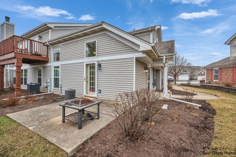 Tiny photo for 2054 Peach Tree Lane, Algonquin, IL 60102 (MLS # 12580953)