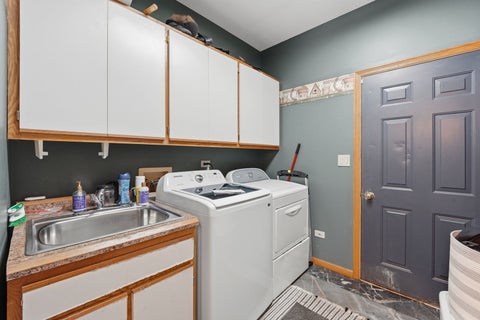 Tiny photo for 365 E Pine Meadow Court, Morris, IL 60450 (MLS # 12786981)