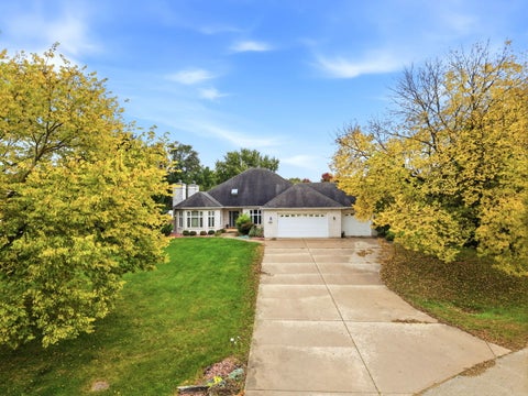 Photo of 365 E Pine Meadow Court, Morris, IL 60450 (MLS # 12786981)
