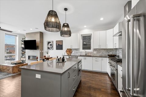 Tiny photo for 3035 W Belmont Avenue #2E, Chicago, IL 60618 (MLS # 12581422)