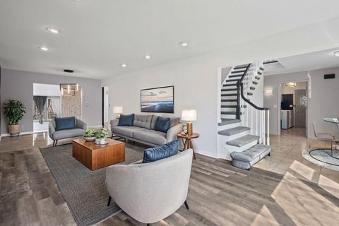 Tiny photo for 1100 Hidden Lake Drive, Buffalo Grove, IL 60089 (MLS # 12639156)
