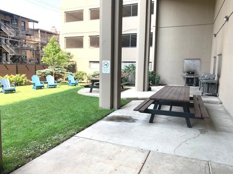 Tiny photo for 5320 N SHERIDAN Road #611, Chicago, IL 60640 (MLS # 12750237)