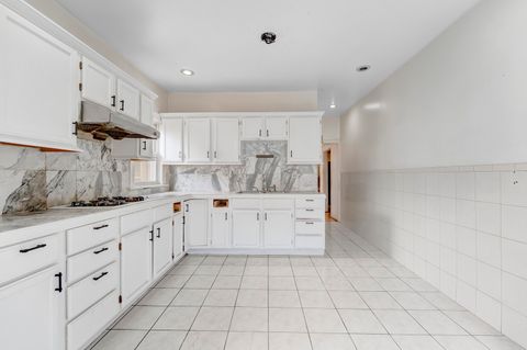 Tiny photo for 5033 N Hamlin Avenue, Chicago, IL 60625 (MLS # 12380862)
